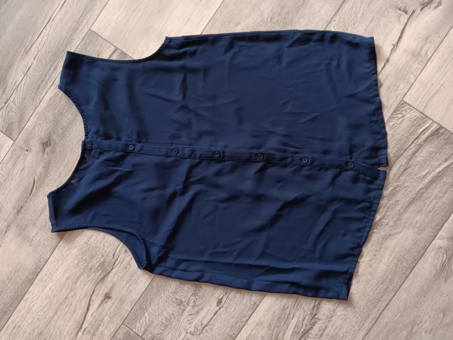 Granatowa bluzka koszula