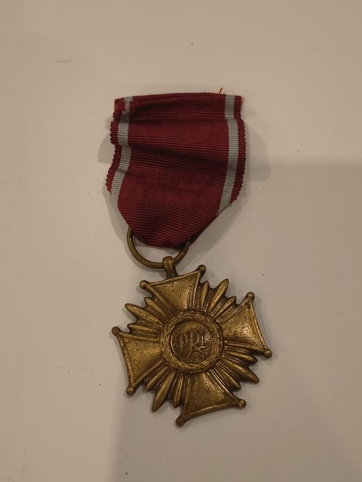 Brązowy krzyż zasługi PRL medal odznaczenie