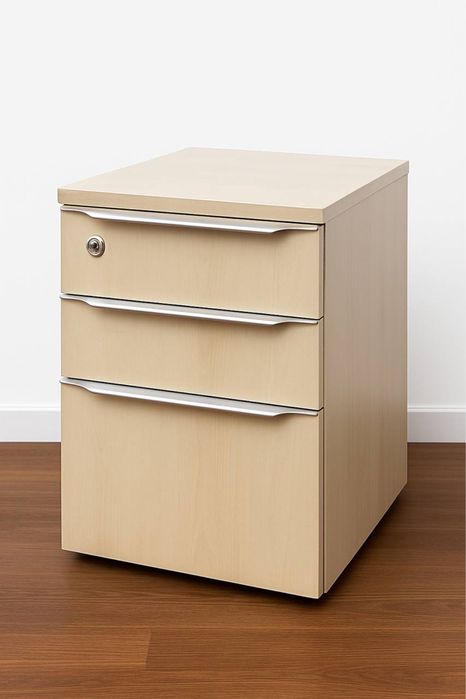 РАСПРОДАЖА столы  Столы LOFT парты Кресла Стулья Рецепшен Шкафы Тумбы