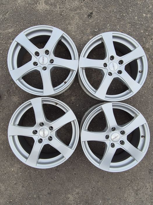 Продам комп.німец.дисків DEZENT на KIA, HYUNDAI, MITSUBISHI та ін.авто R17 5x114,3