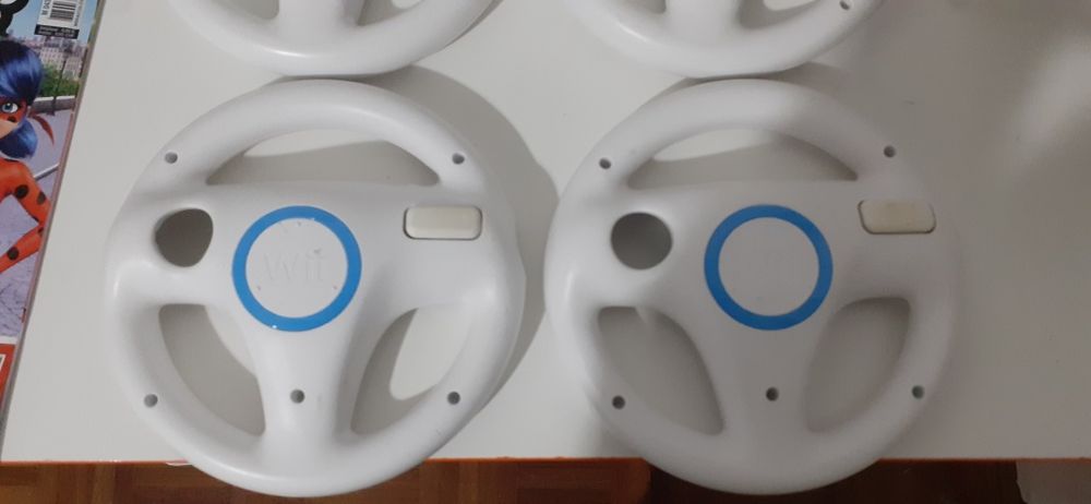 4 volantes  wii oficiais