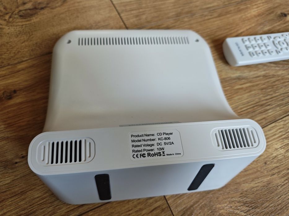 Odtwarzacz płyt CD głośniki stereo Bluetooth pilot nowy okazja