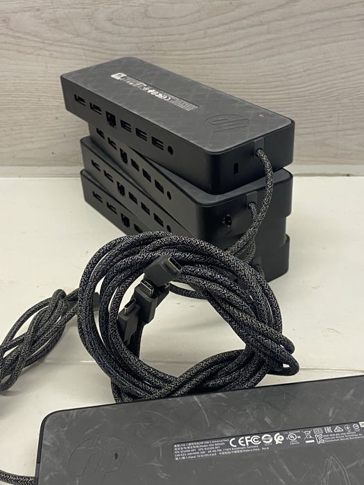 Док-станція HP USB-C Universal Dock HSA-B005DS –  робоча