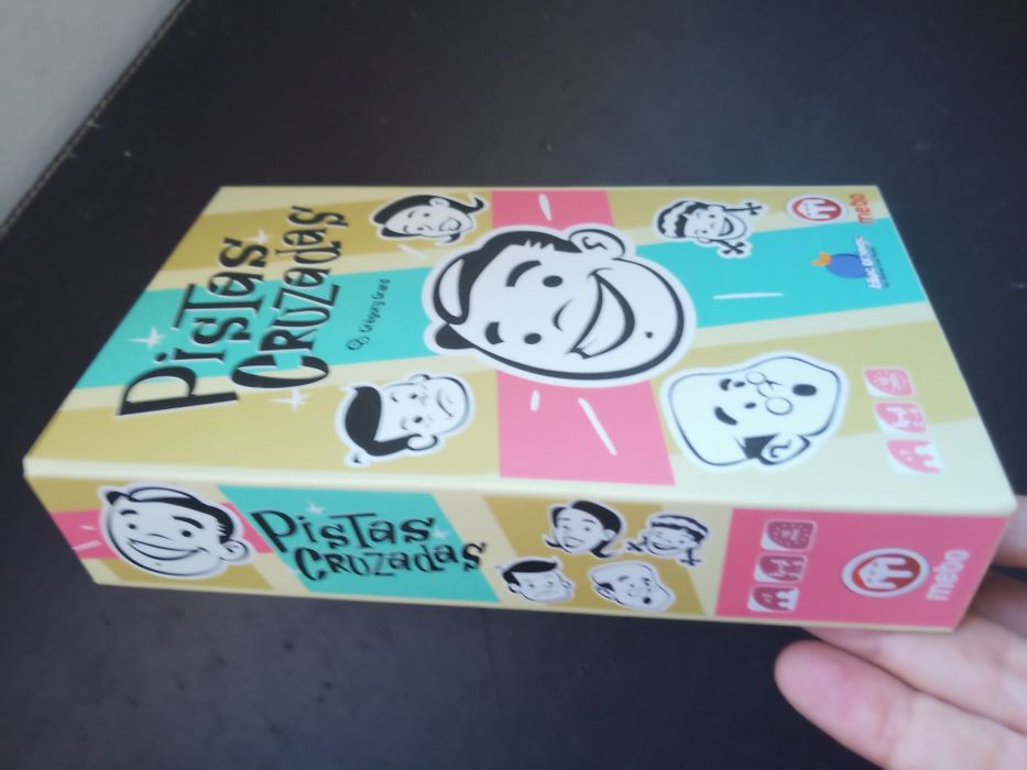 Jogo Pistas Cruzadas