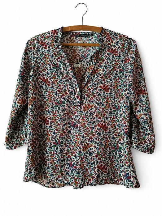 Sprzedam Bluzke Damska, Rekaw 3/4, Szeroka, Przewiewna, Cienka Luzna rozmiar XS, marki Zara Basic
