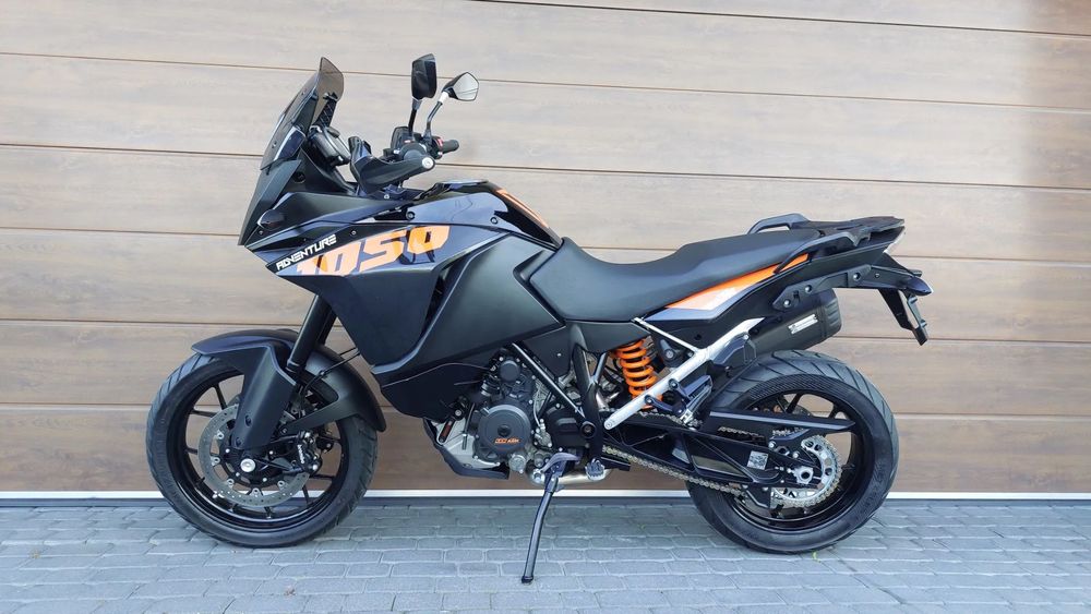 KTM