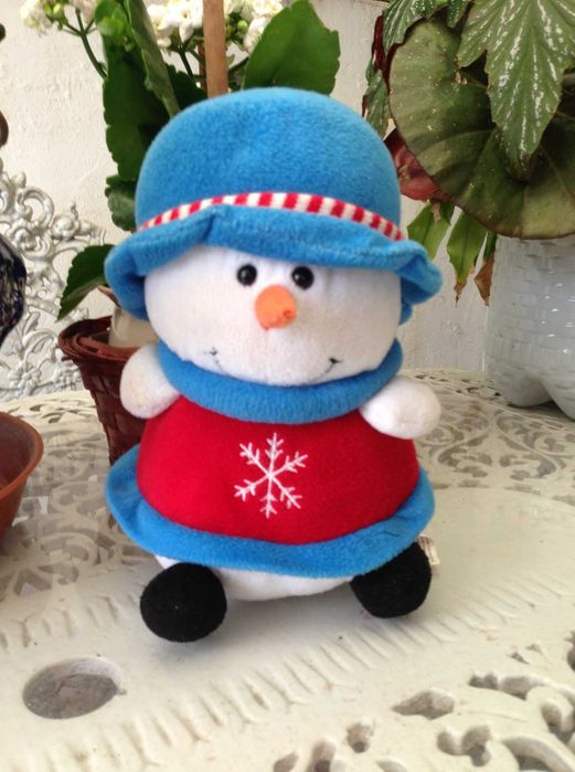 Vários brinquedos para bebé