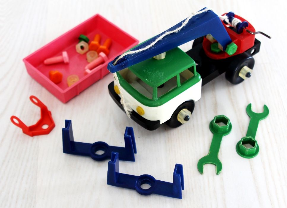 Samochód ciężarowy stara zabawka retro PRL libella