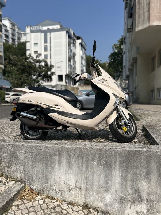 Moto Scooter 125 (4T)