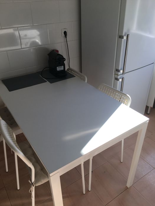 Arrendo quarto no areeiro