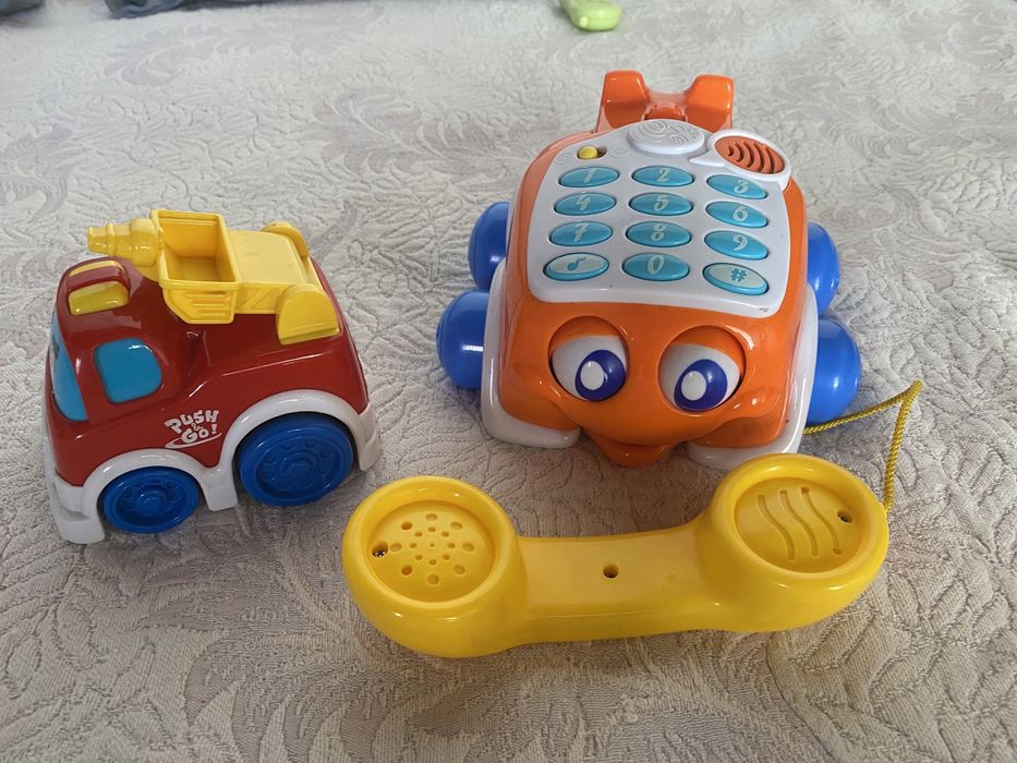 Lote brinquedos Chicco Telefone Carro Bombeiros