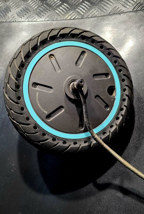 Silnik 500 W Plus Motus Scooty 10 Części 100% Sprawne