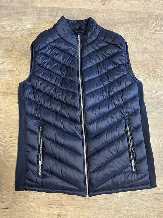 Безрукавка жилетка чоловіча