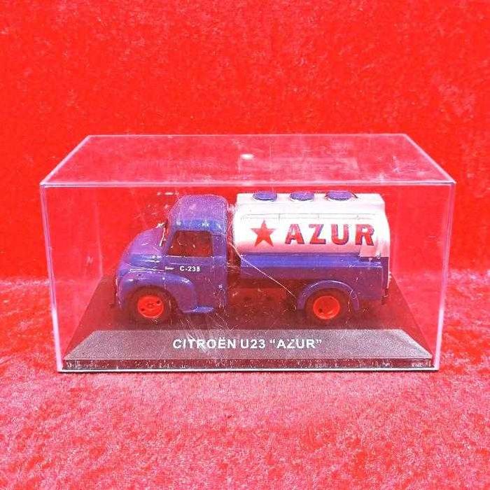 Citroen U23 Azur Truck Scale 1/43, Missing One Mirror