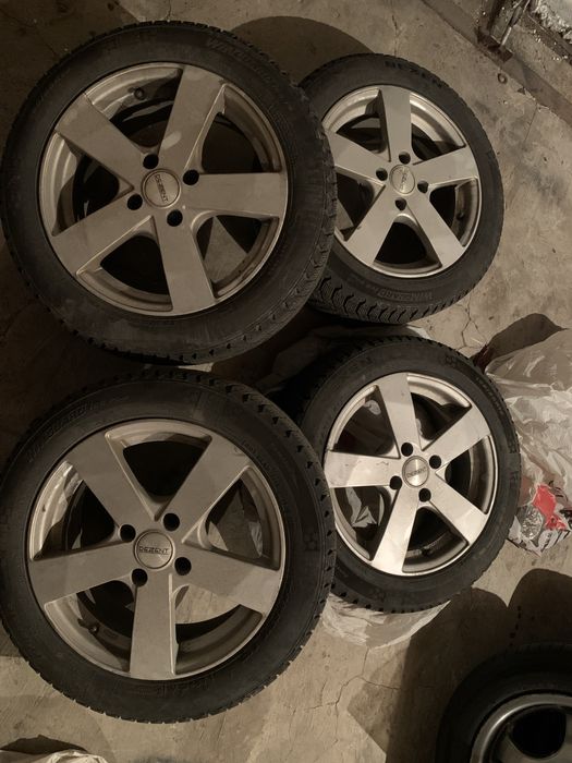 Nexen winguard iceplus 195/55 r16 на литих дисках