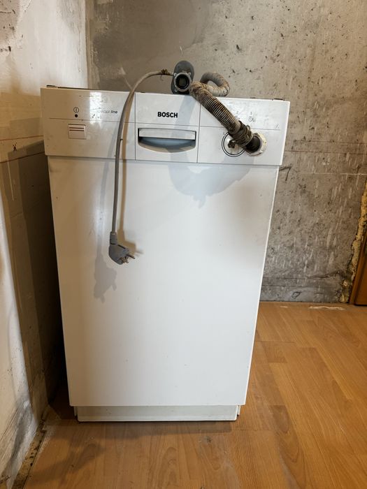 Zmywarka Bosch 45 cm sprawna oddam za 100zl