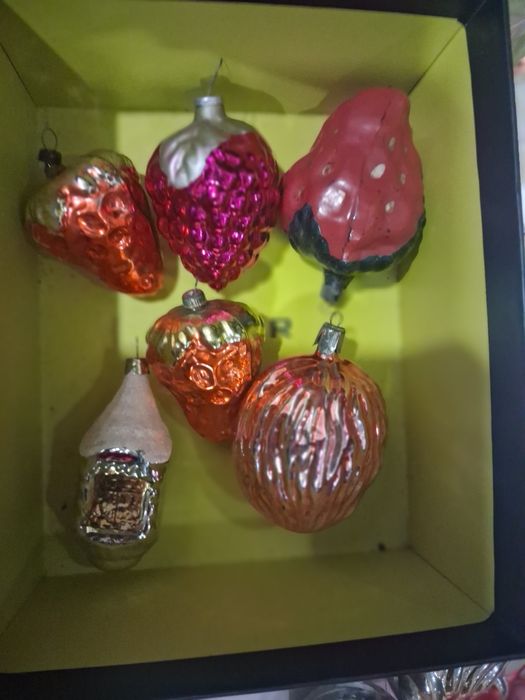 старые елочные игрушки