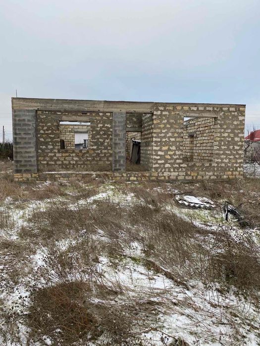 Продаю коробку будинку