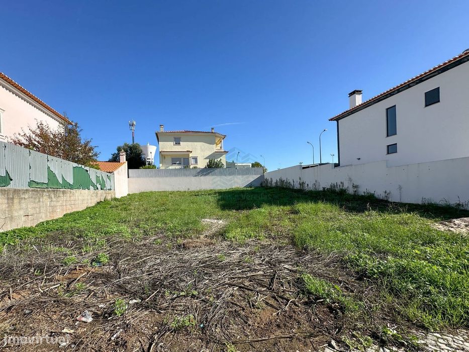 Terreno Urbano para construção em Torres Novas