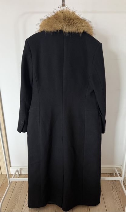 Zara płaszcz czarny XL ze sztucznym futrem 53% wełny