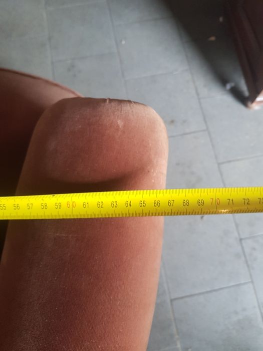 Senhorinha antiga em bom estado