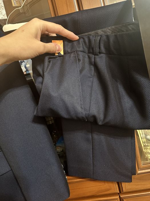 Garnitur komunijny(garnitur,koszula,pantofle,mucha,poszetka,pasek)