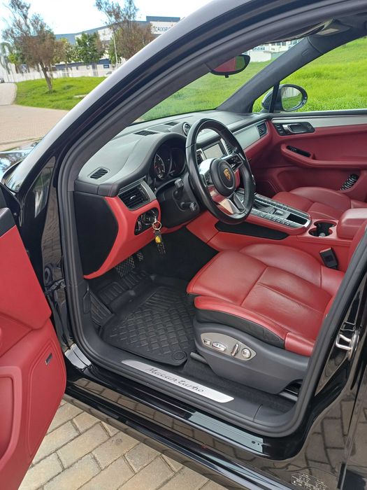 Porsche Macan Turbo