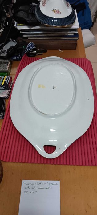 Vendo linda Terrina e travessa A.Robalo