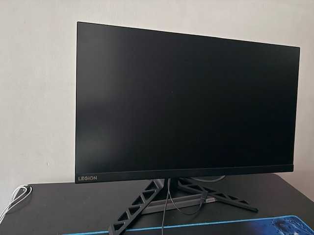 Lenovo Legion R27qe - 180hz- 1440p - 0.5MS