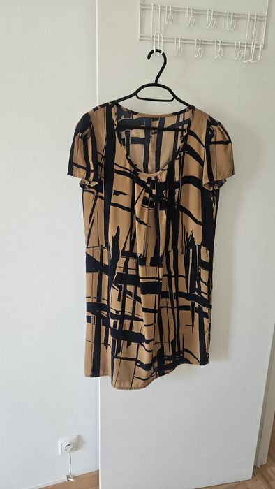 Vários vestidos praticamente novos. Vários Preços