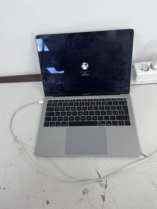Mackbook Air A1932, 2019, запчастини
