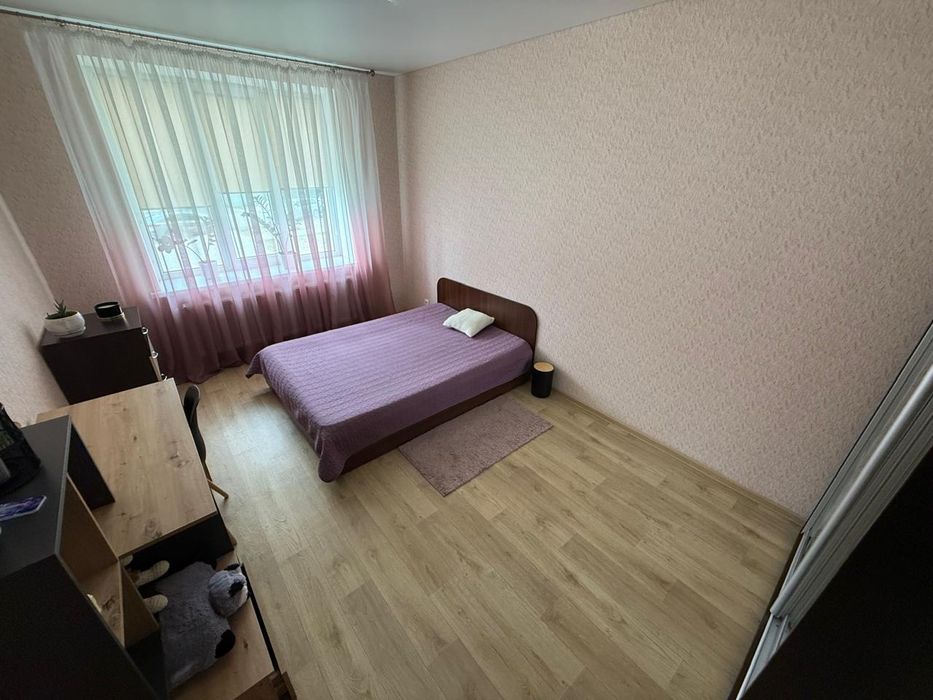 Продам крупногабаритную 2х.к. квартиру в жК.Леваневский.