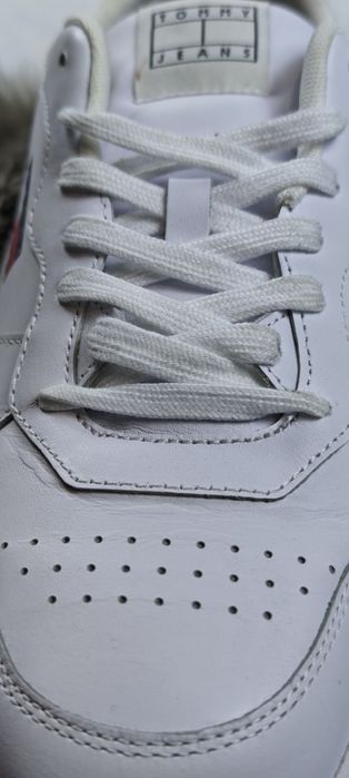Skórzane sneakersy Tommy Jeans TJM Cupsole Leather  r. 46 białe