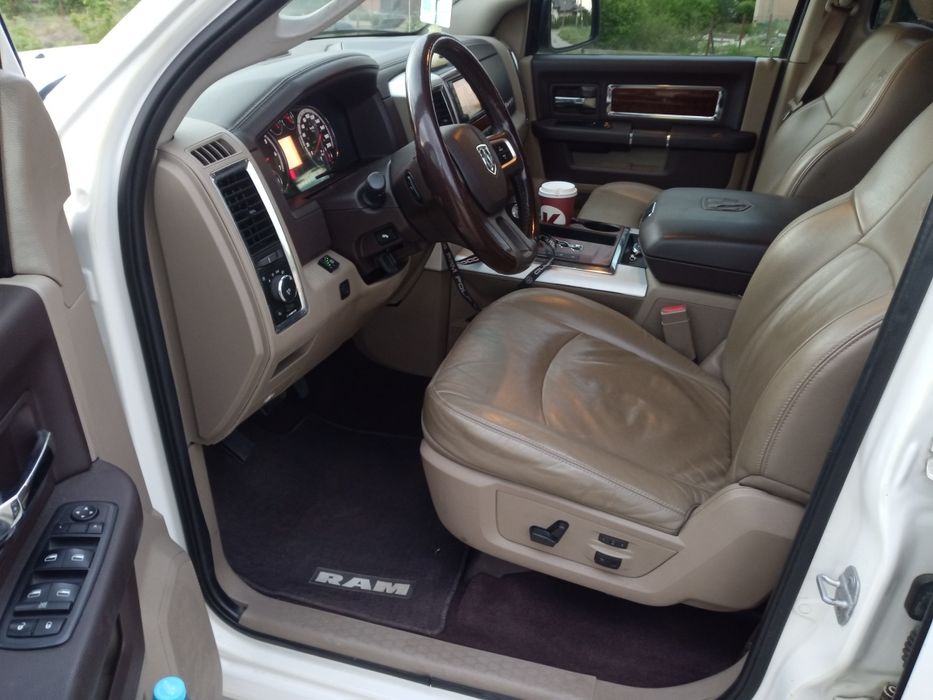 RAM 150 LARAMIE 5.7 Z lpg