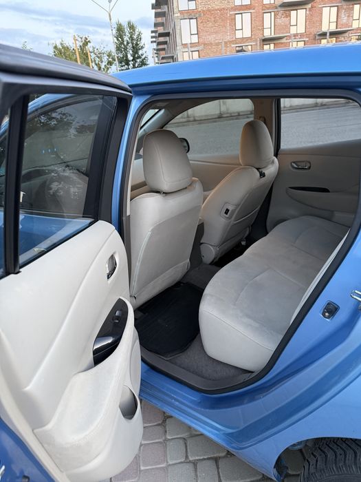 Nissan Leaf 2012р