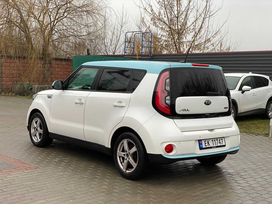Kia soul Ev 53 квт нова батарея CATL