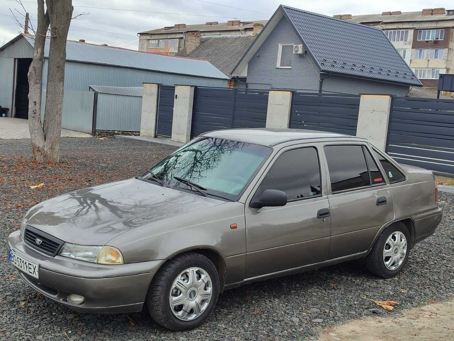 Авто Daewoo Nexia 1.5. Газ & Бензин 1996 рік