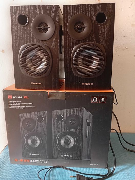 Аудио колонки 2.0 REAL-EL S235 18W Black
