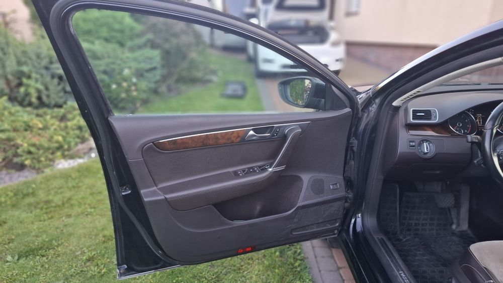 Volkswagen Passat 2012 VIN WVWZZZ3CZCP045497 фото оголошення 11 з 23
