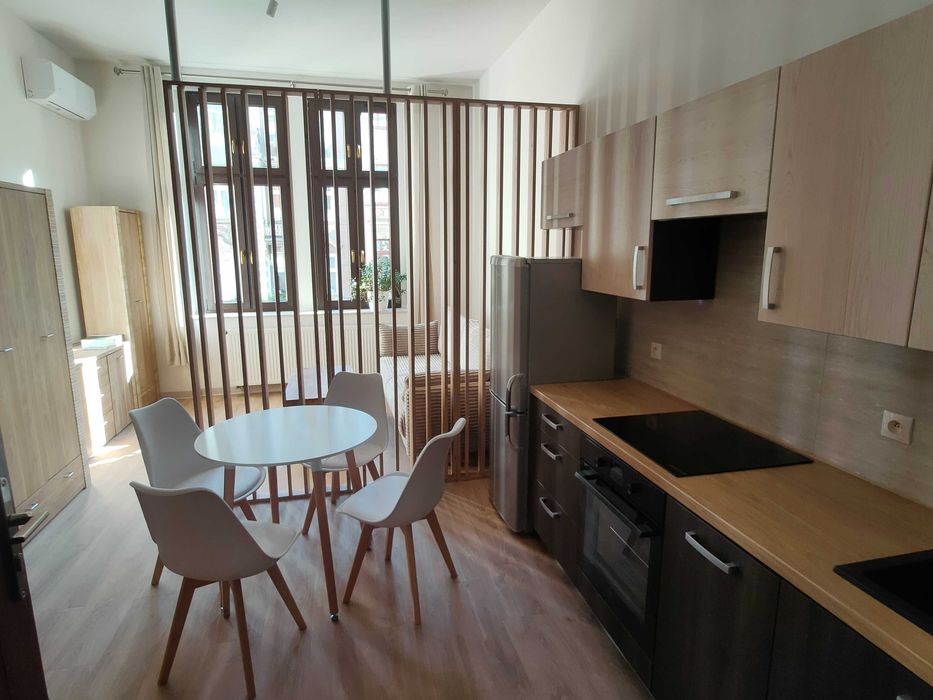 Kawalerka 27 m2 centrum 1600 zł