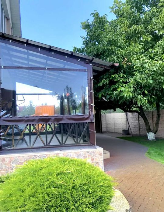 без комісії с.Чайки поруч з Києвом сучасний котедж