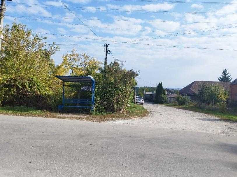 Ціну знижено! Продається  Будинок у Хорошево біла цегла, мансарда,  ліс, ставок 10 хвилинах