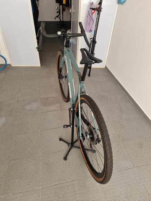 Bicicleta Gravel carbono Superior