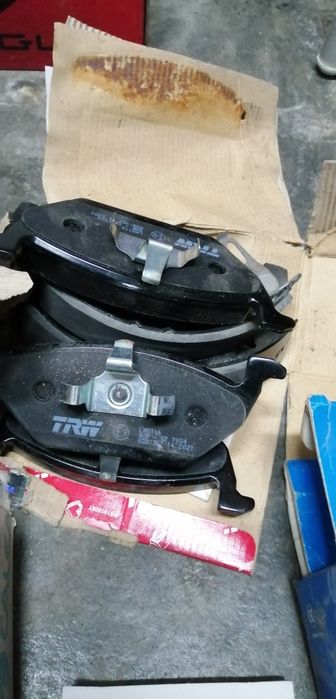 Vários materiais /ferramentas425698680331970563
