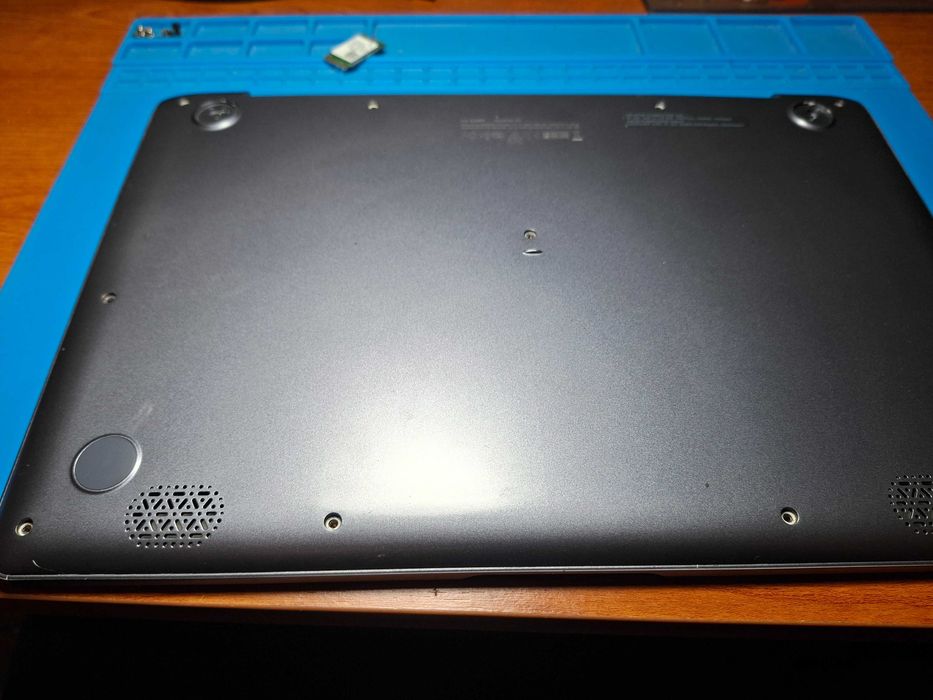 Teclado PT + Touchpad + Carcaça (Top e Botton Case) de Asus E406M