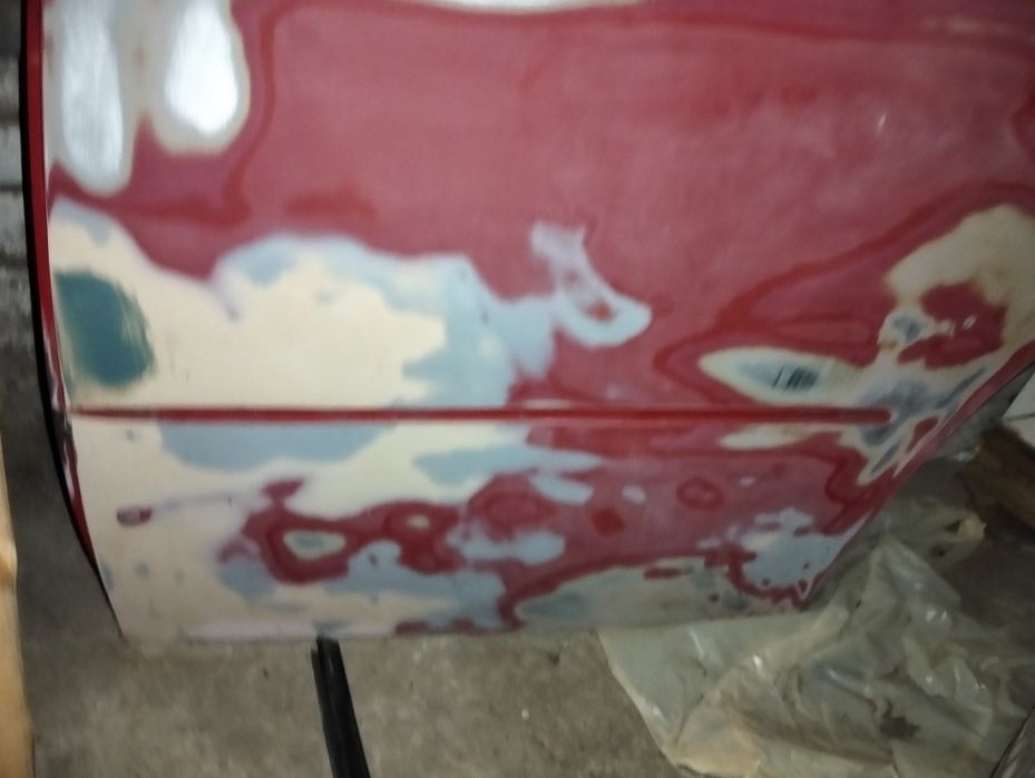 Продам задні двері шкода тур!