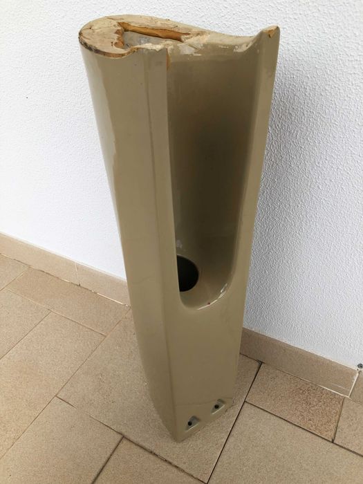 Coluna de lavatório vintage