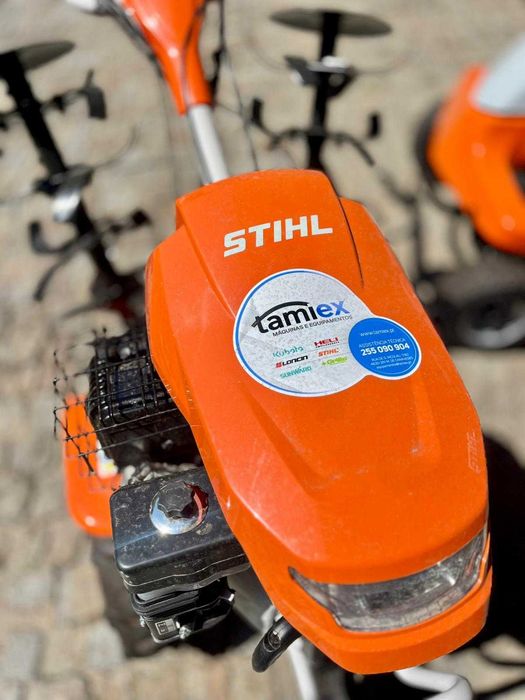 Motoenxada a gasolina STIHL MH 700 - Usada
