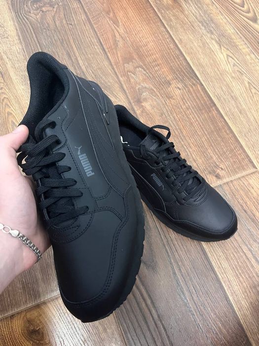 Чоловічі кросівки Puma ST Runner v4