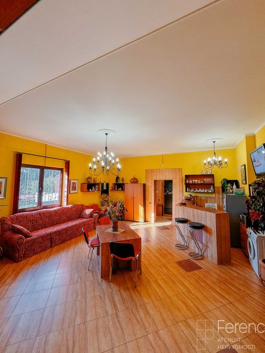 Продаж затишного будинку в с. Липники